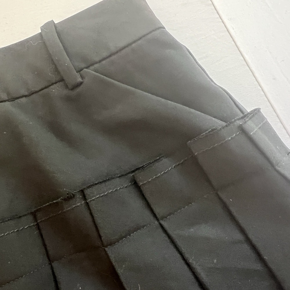 NBD Revolve Black Pleated Asymmetrical Y2K Goth Dark Academia Mini Skirt SMALL - Picture 2 of 13